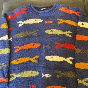 Size Large 100% Wool , long sleeve made in Equador